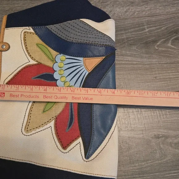 Relic Floral Applique Canvas Satchel Purse Acrylic Handle Handbag Bag - Picture 8 of 9